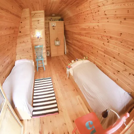 Three-bedroom Holiday In * Gietrzwałd